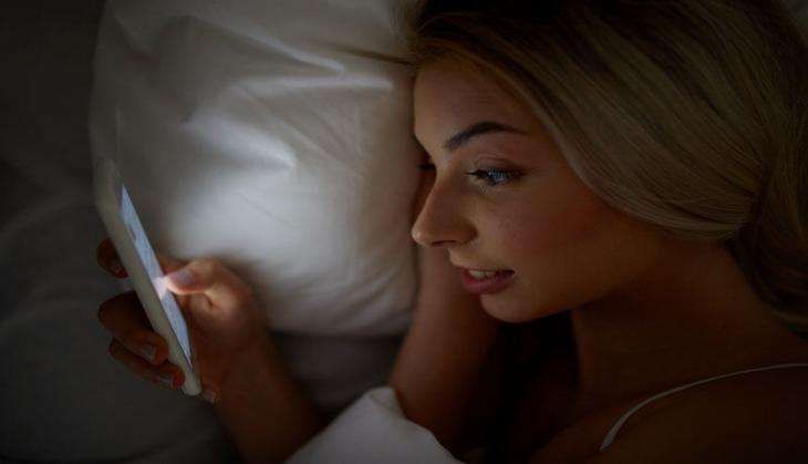 smartphone blindness one eye niight.jpg