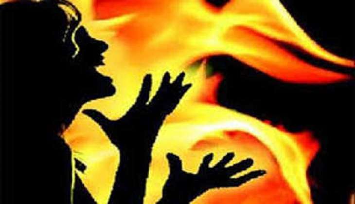 Man sets wife ablaze, tells family she died of Delta Plus variant