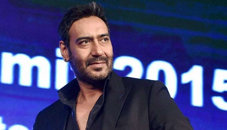 Ajay, Emraan spend time with BSF troopers