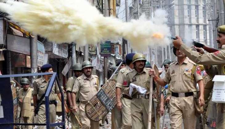 Kashmir unrest: Grenade attack at police station in Kulgam injures 5 officers 