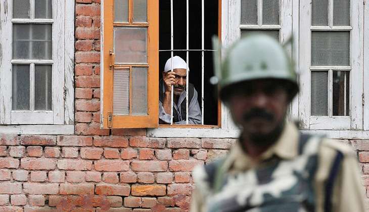 kashmir-protest-lead-gettyimages-576509370.jpg