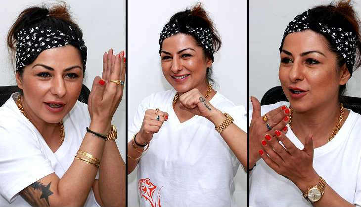 #CatchChitChat: 'Sherni' Hard Kaur is back & rapping about feminism, women's empowerment 