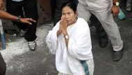 Bengal: CM Mamta Banerjee leaves for Rome to attend Mother Teresa's Canonisation ceremony 