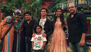 In Pics: Hrithik Roshan, Pooja Hegde promote Mohenjo Daro on The Kapil Sharma Show 