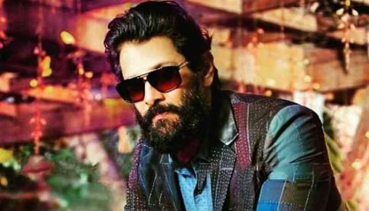 Vikram in a still from Iru Murugan