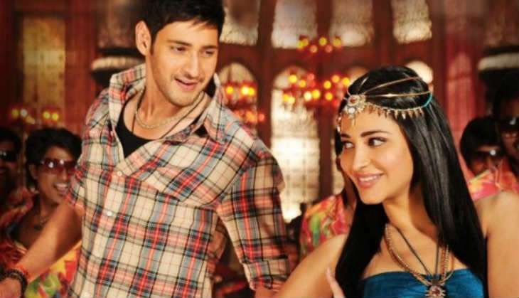 Mahesh Babu and Shruti Haasan in a still from Srimanthudu