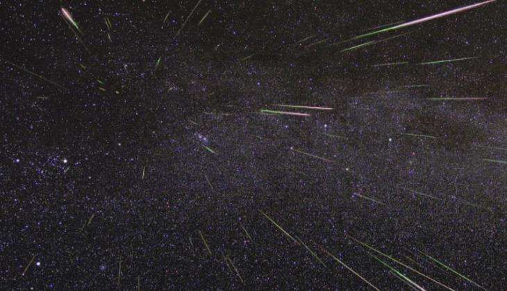 asteroid-shower-nasa-lead