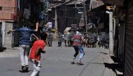 Protests rage high as police stations lie vacant in four districts of south Kashmir 