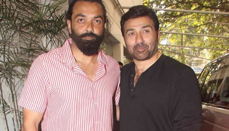 Sunny Deol and Bobby Deol in Poshter Boyz
