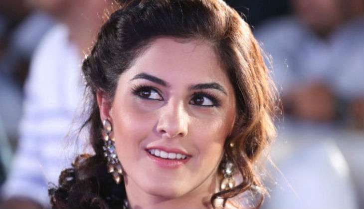 Isha Talwar is a popular face in South Indian film industry