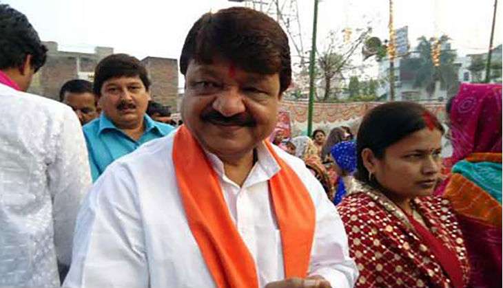 BJP leader Kailash Vijayvargiya questions Rahul Gandhi's nationalism, tweets, 'Son of foreigner can't be patriot'