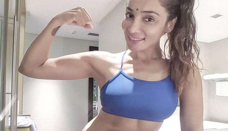 Sofia Hayat denies doing item song in 'Aksar 2'