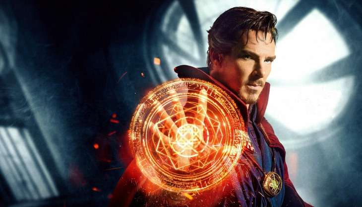 Doctor Strange gets attacked in 'Avengers: Infinity War'