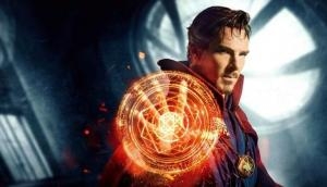 Doctor Strange gets attacked in 'Avengers: Infinity War'