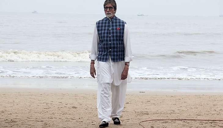 Big B To Play Slum Soccer Founder Vijay Barse In Sairat Director S Film Catch News Vijay barse, who founded slum soccer 12 years ago. catch news