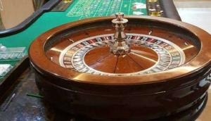 Delhi Police busts illegal casino at a farm house, Rs 8 lakh in cash seized