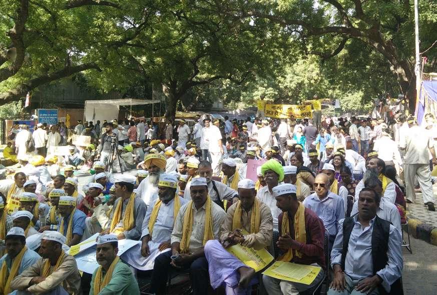 GM Mustard protests in Delhi
