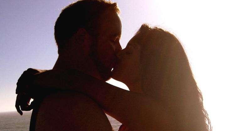 kiss