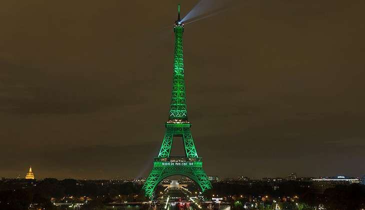 Eiffel Tower COP-22 Geofroy Van Der Hasselt/Anadol
