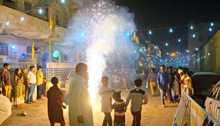 Diwali in Karachi, Pakistan.jpg