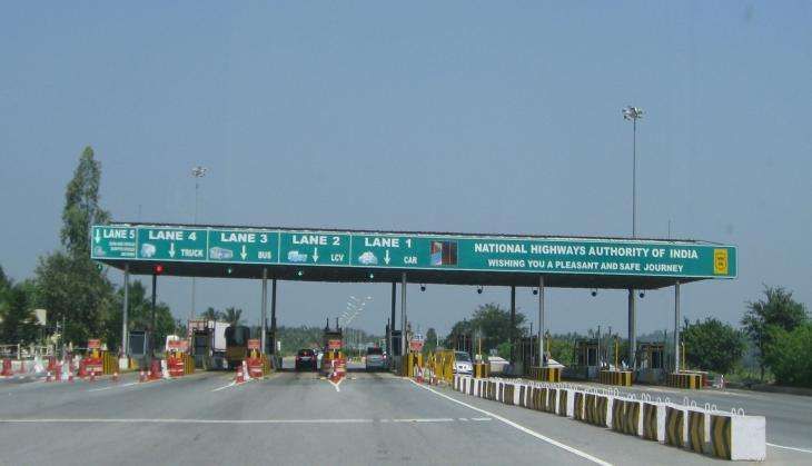 National Highway toll plaza wiki.JPG