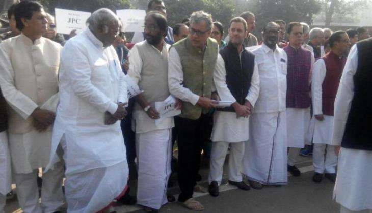 OPPOSITION PROTEST NOTE BAN