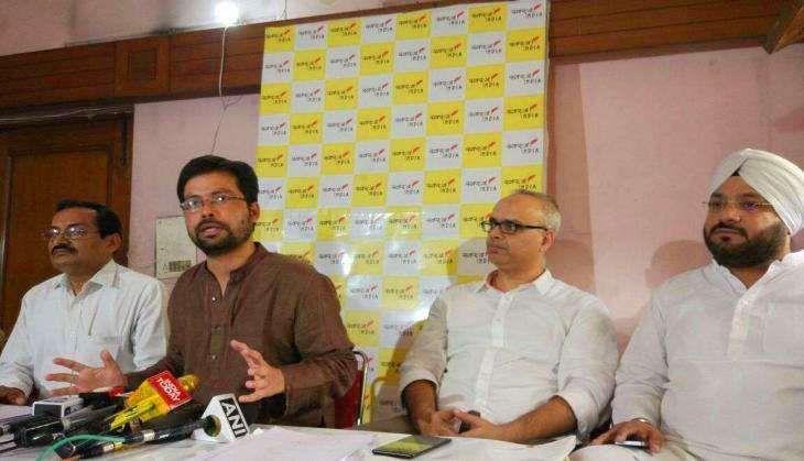Swaraj India alleges Delhi govt involved in autorickshaw scam