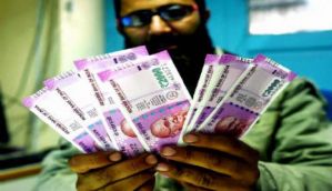 Police seize Rs 41 lakh in new currency from Karanja, Maharashtra 