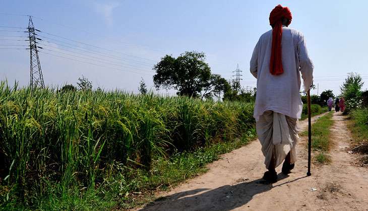 Babus acquiring land along proposed Mumbai-Nagpur expressway comes up in state assembly, MLAs stage protests 