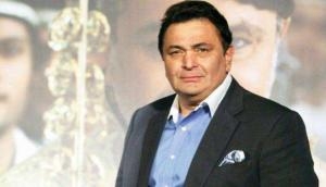 'Rishi Kapoor no more': Amitabh Bachchan announces on Twitter