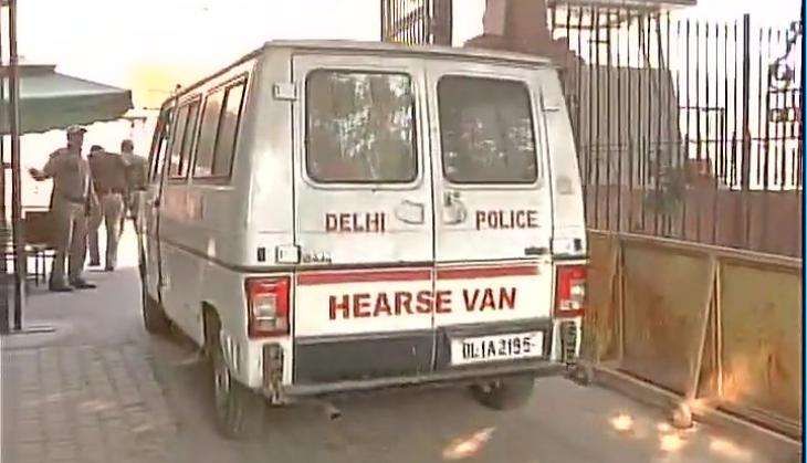 Delhi Police Head Constable shoots self at Supreme Court