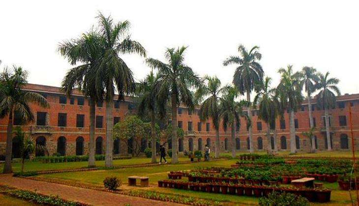 Miranda House students demand withdrawal of curfew hours