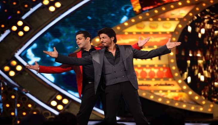Salman Khan, Shah Rukh Khan recreate Deewar's iconic scene in Bigg Boss 10 