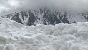 15 Indian soldiers killed in two separate avalanches in Gurez and Sonmarg 