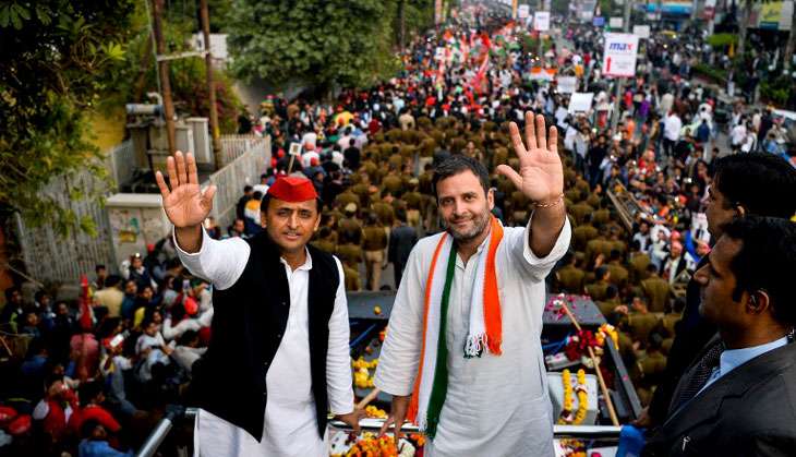 UP Polls 2017: Huge crowds follow Akhilesh-Rahul road show, but rebellions brew inside 