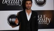 Ranbir Kapoor’s bodyguard rough up shutterbugs