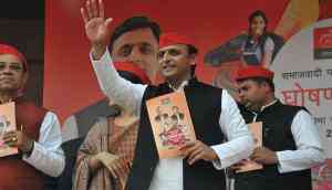  Mulayam's favourite Gayatri Prajapati has become a liability for Akhilesh