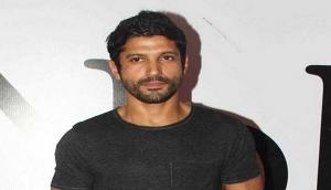 Farhan Akhtar thanks Milkha Singh for having trust in biopic