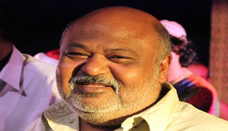 Theatre is the best option to learn acting craft, says Saurabh Shukla