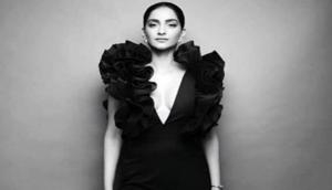 'Slow Internet' makes relationship hard for Sonam Kapoor, Anand Ahuja