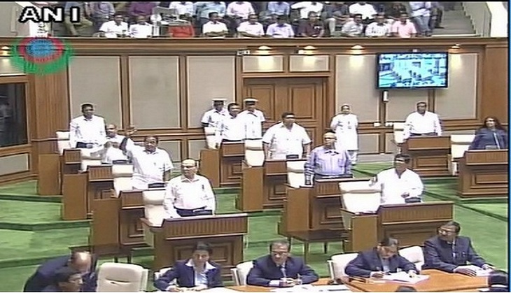 Goa: Congress holds meet to assess situation as Manohar Parrikar proves majority