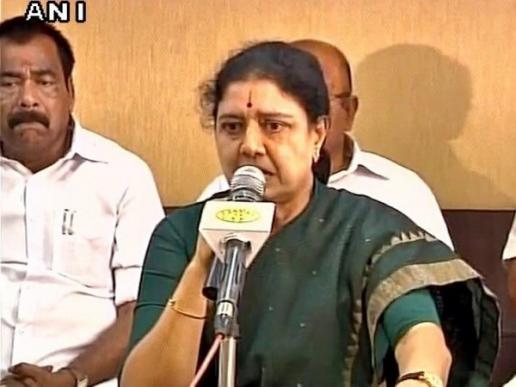 AIADMK's Sasikala faction forms committee to conduct talks on merger