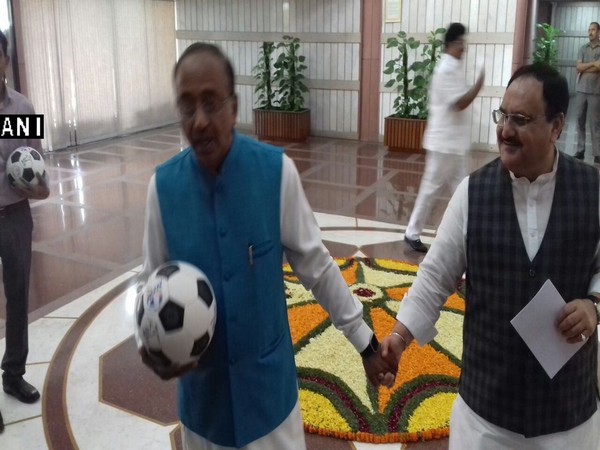 FIFA U-17 World Cup: Vijay Goel attends BJP Parliamentary party meet with a football