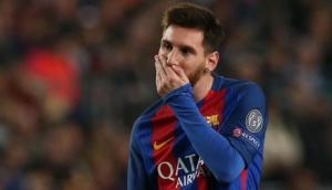 VIDEO: Barcelona team bus leaves Lionel Messi behind after 4-0 defeat to Liverpool