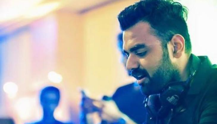 This weekend DJ Chetas will be live from 'Rising Star'