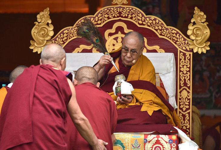 Who are some of the Buddhist religious leaders?