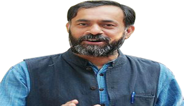 Yogendra Yadav, Medha Patkar detained during farmers' rally in Mandsaur