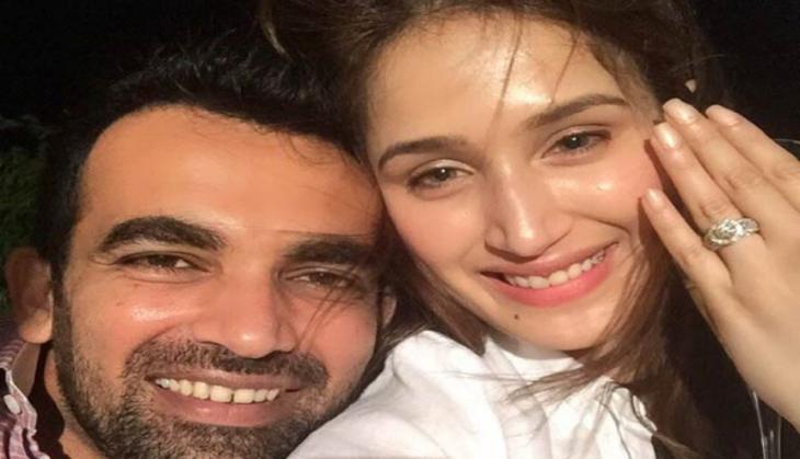 Official! Zaheer Khan gets engaged to 'Chak De' girl Sagarika Ghatge