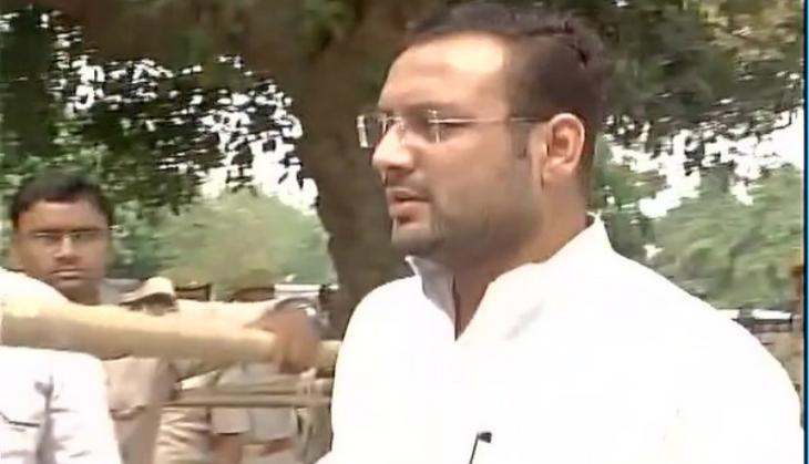 Murder accused UP MLA eyes joining BJP with Yogi's 'blessings'