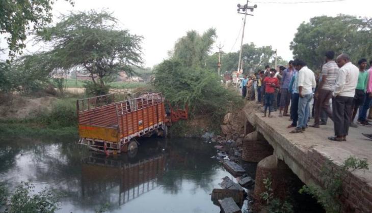 Etah bus tragedy: PM Modi announces ex-gratia of Rs 2 lakhs